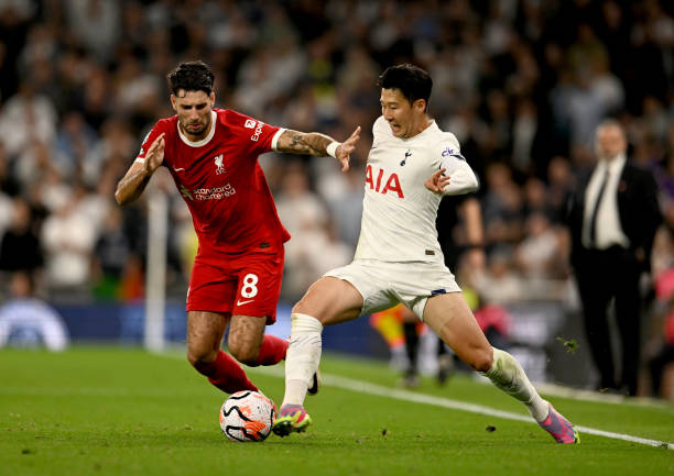 阿尔瓦雷斯 阿尔瓦雷斯