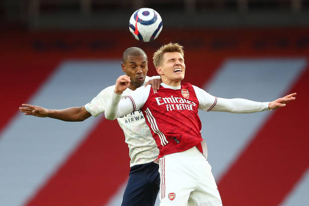 引了所有人 引了所有人