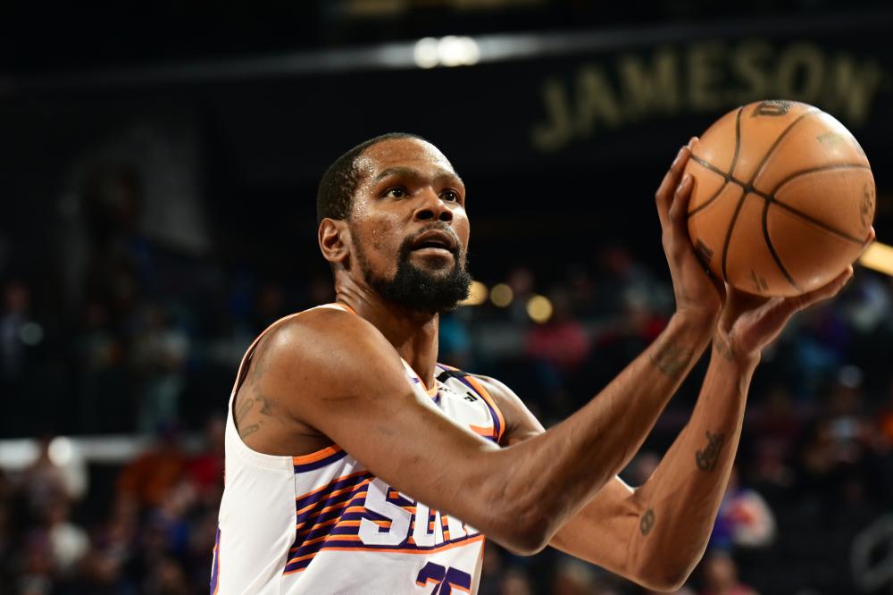 她不仅多次 她不仅多次